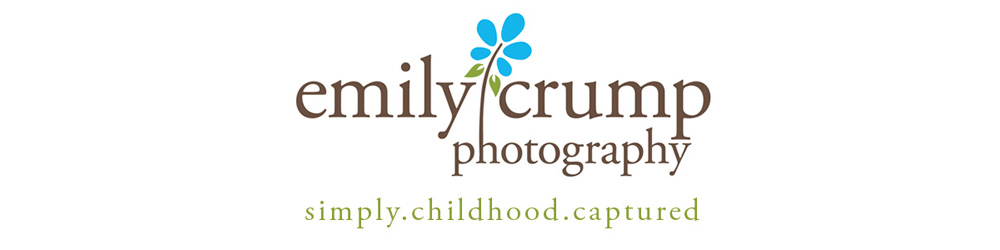 Emily Crump Photography logo